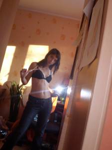Young russian teen amateur girl [x66]m7ldojtqas.jpg