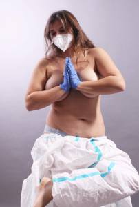 Coronavirus Pandemic Big Tits Masked Girl [x122]-b7l8707cz3.jpg