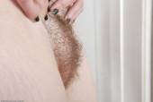 Jessi Palmer - Pink pants - A Hairy-07memu3fb7.jpg