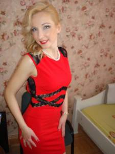Skinny amateur blonde remove red dress [x45]-07mim2j35x.jpg