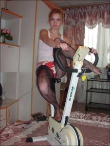 Love a girl that works out - Amateur x29l7m1qsiave.jpg