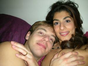 French-amateur-couple-posing-and-having-naughty-fun-%5Bx229%5D-j7m28spcdy.jpg
