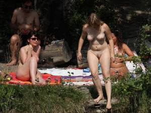 Austrian lake spying voyeur peeping real life girls-u7m2o26xfc.jpg