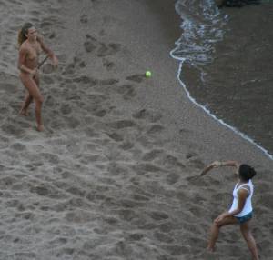 Beach Candid Voyeur Spy of Teens on Nude Beach [x91]-h7m2tbnzu4.jpg