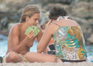 Beach Candid Voyeur Spy of Teens on Nude Beach [x91]-27m2tdl11a.jpg