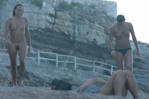 Beach Candid Voyeur Spy of Teens on Nude Beach [x91]-d7m2tde3xy.jpg