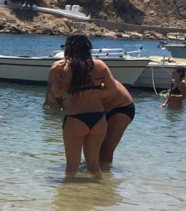 Rhodes, Greece Beach Girls Voyeur [x193]57m39lpnfm.jpg