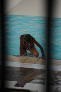 Voyeur Spying Hotel Pool Girls [x77]-y7m3kqpl53.jpg