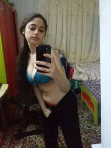 Syrian Amateur Girlfriend [x20]17m4aeqw6o.jpg