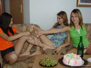 XXX Lesbian Teens Homemade Party-a7m4b6sgm5.jpg