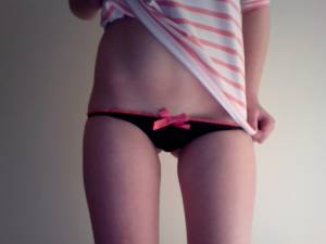 Norwegian amateur chick showing off for a cam x167-b7m4ial6q7.jpg