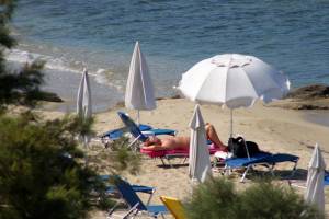 Greek-Beach-Voyeur-Naxos-Candid-Spy-3-k7m5towhzn.jpg