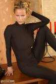 Zuzana-Drabinova-Black-suit-Glamour-In-Fetish-q7qu94vwcq.jpg