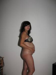 Pregnant Renata x91-67m84gk5la.jpg