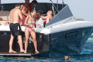 Rita Ora - Perfect Topless Breasts on a Boat in Ibiza (NSFW)07m8xblkdd.jpg