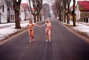 Katka and Pavla - Nude in Public-u7m9mtrzli.jpg
