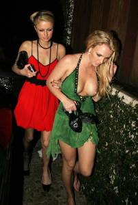 Britney-Spears-Boobs-Pussy-No-Panties-q7mjg2ep4g.jpg