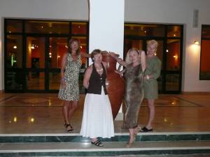 My Wife and her friends naked on vacation-r7mjxrmksp.jpg