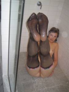 Stockings-and-feet-amateur-wife-17ml35u0xe.jpg