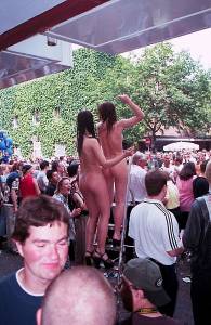 Andrea and Kristyna - Nude in Publicl7mlsotcjc.jpg