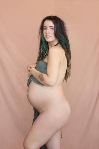 Pregnant-Girlfriends-And-Wife-Indoor-Outdoor-Photo-Shootings-b7mnuphcsd.jpg