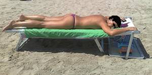 Beach Candid Bikini Italy - dato che ce ne son troppi in giro!!x7mo0xf6qq.jpg