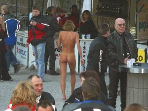 Nude in Public - Tina-w7mqp44ij5.jpg