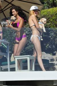 Bella Thorne â€“ wearing a bikini in Malibu 18.08.14-07mrc0ius3.jpg