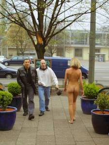 Nude in Public - sandy-i7msjg92uz.jpg