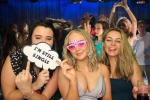 Mixed-Girls-And-Couples-Flashing-Photo-Booth-Fun-d7msmpvngc.jpg
