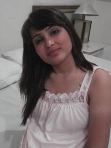 Beautiful Pakistani middle-aged woman nude photos leaked [x196]-c7mti68ti2.jpg