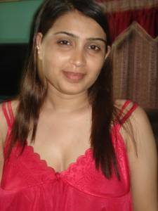 Beautiful-Pakistani-middle-aged-woman-nude-photos-leaked-%5Bx196%5D-p7mti7ie1a.jpg