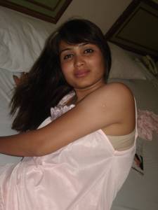Beautiful Pakistani middle-aged woman nude photos leaked [x196]-u7mti666d0.jpg
