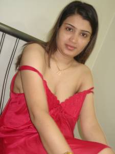 Beautiful Pakistani middle-aged woman nude photos leaked [x196]-r7mti7llgp.jpg