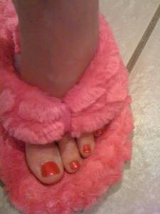 Girl I Know. Taking 2-3 Photos of her Feet - Look What She Did-57mt2rkgrn.jpg