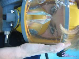 Sandy Knight underwater (x159)u7mt9w5kb4.jpg