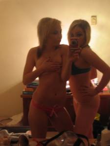 2020.11.26 Two Awesome Selfie Teen Girls NN Covered Nudes Reloaded-p7mtjm6ow2.jpg