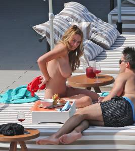 Rhian Sugden â€“ Topless Bikini Candids in Ibiza17mx9nscgz.jpg