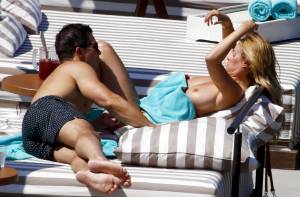 Rhian Sugden â€“ Topless Bikini Candids in Ibiza-g7mx9o1eju.jpg