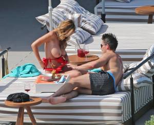 Rhian Sugden â€“ Topless Bikini Candids in Ibiza-17mx9ob5ed.jpg