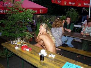 Nude in Public - LenkaK-w7nbunvbbk.jpg