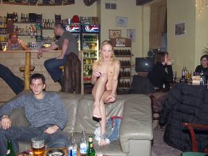 Nude in Public - VeronikaJ-r7nbro8f30.jpg
