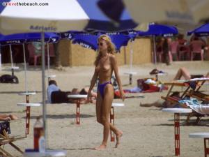Naked Beach Girls 10-57neefq3r3.jpg