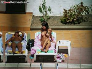 Naked Beach Girls 1-m7neb6wyin.jpg