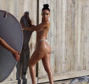Julissa Neal â€“ Topless Photoshoot Candids in Miami Beach-17nghjq0fc.jpg