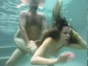 Underwater Sex 1-47ng2at1oh.jpg