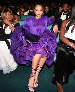 Rihanna 2021 Singer Celebrity Collection-e7nhd5cyzg.jpg