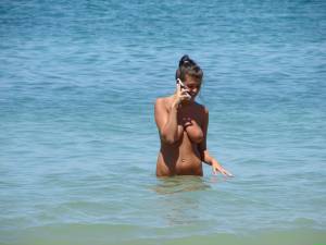 Dangerous-Spying-Topless-Teens-On-The-Beach-k7nhqi6ha7.jpg