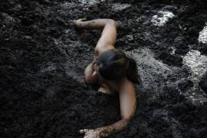 Girls In The Mud-a7nhrff6jt.jpg
