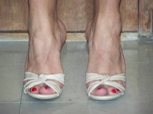 Alejandra-Sexy-Feet-Honey-m7nhxmezv2.jpg